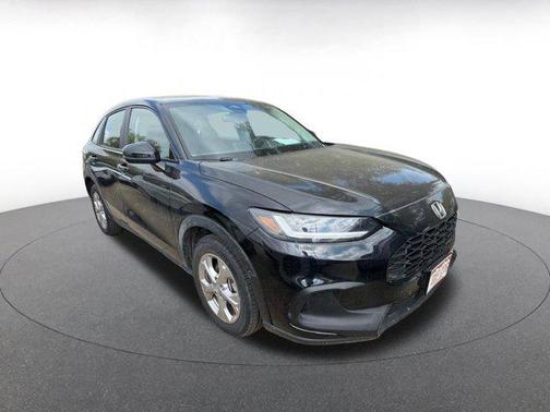 Crystal Black Pearl 2025 Honda HR-V LX