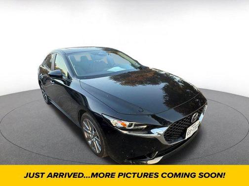 2025 Mazda Mazda3 FWD w/Preferred Package