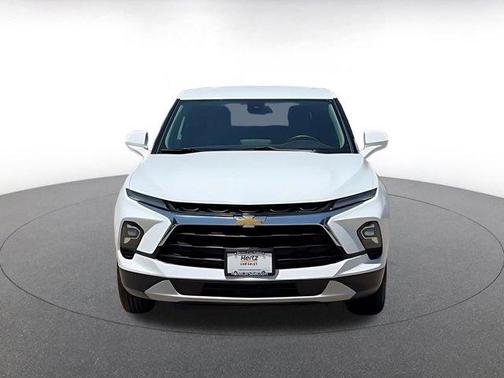 Summit White 2025 Chevrolet Blazer 2LT