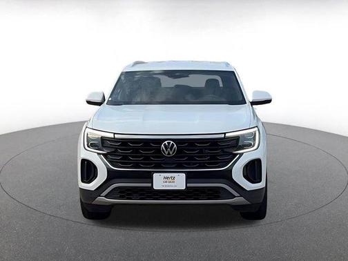 2025 Volkswagen Atlas Cross Sport 2.0T SE w/Technology 4MOTION