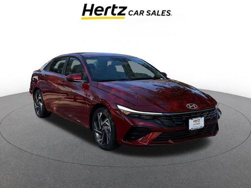 2025 Hyundai ELANTRA SEL
