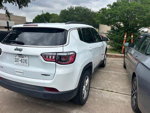 2023 Jeep Compass Latitude