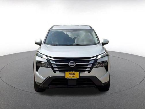 Brilliant Silver Metallic 2025 Nissan Rogue SV