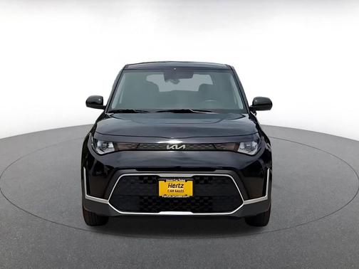 Fusion Black 2025 Kia Soul LX