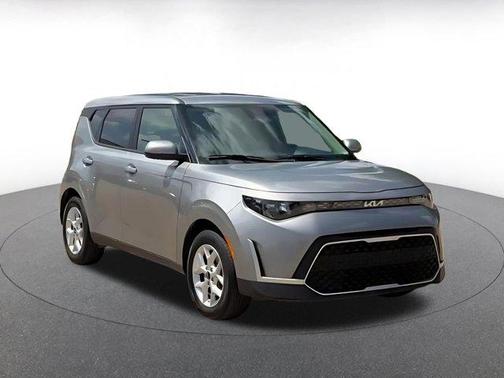 Super Black 2025 Nissan Sentra SV