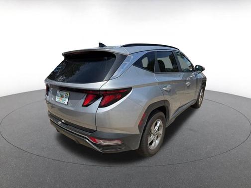 Shimmering Silver 2024 Hyundai TUCSON SEL
