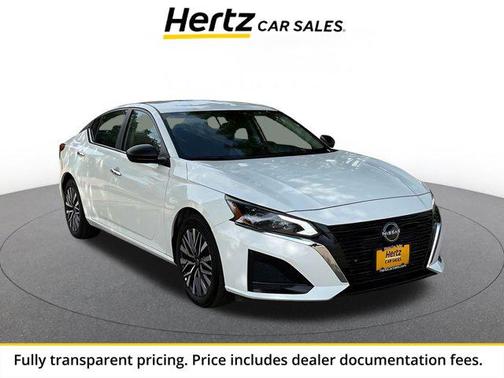 Glacier White 2025 Nissan Altima SV FWD