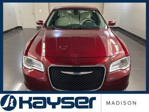 Velvet Red Pearlcoat 2017 Chrysler 300 Limited