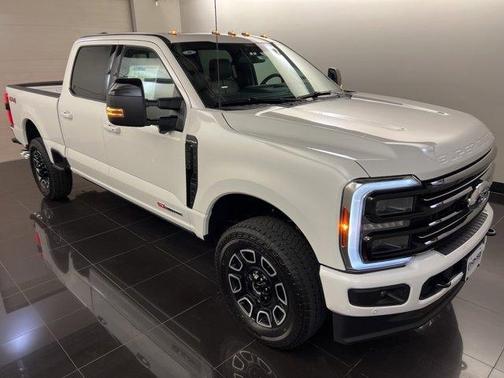 2025 Ford F-250 Platinum