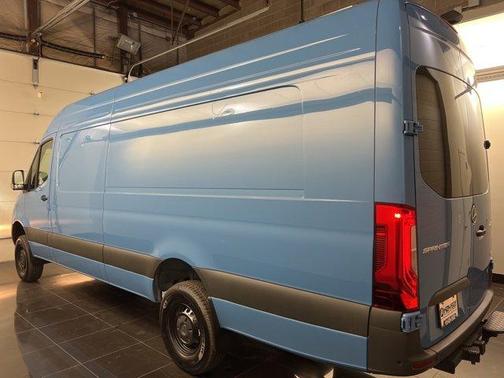 2024 Mercedes-Benz Sprinter 2500 170 WB High Roof Extended Cargo