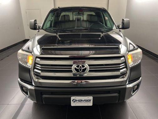 2016 Toyota Tundra SR5