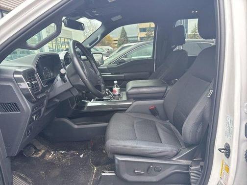 Oxford White 2022 Ford F-150 XLT