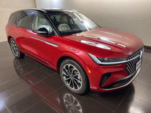 Red Carpet Metallic Tinted Clearcoat 2026 Lincoln Nautilus Reserve