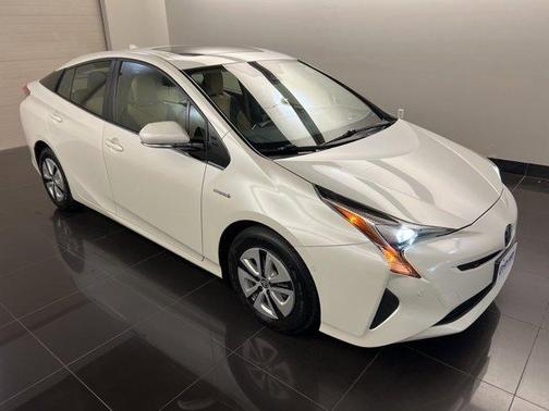 2017 Toyota Prius Three