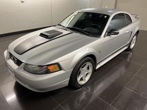 2001 Ford Mustang Base