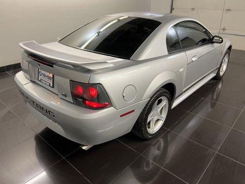 2001 Ford Mustang Base