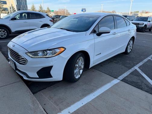 2019 Ford Fusion Hybrid SE