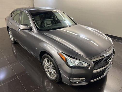 2015 INFINITI Q70 3.7X