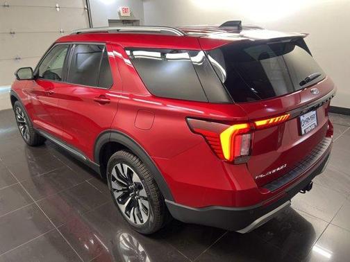 Rapid Red Metallic Tinted Clearcoat 2026 Ford Explorer Platinum