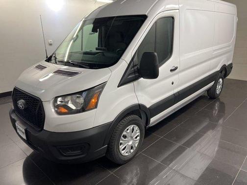 Oxford White 2026 Ford Transit-250 148 WB Medium Roof Cargo
