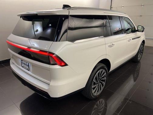 2025 Lincoln Navigator Black Label