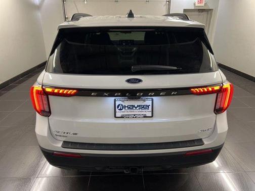 Star White 2026 Ford Explorer Active