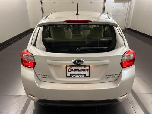 2014 Subaru Impreza 2.0i