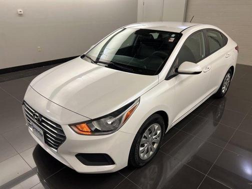 2019 Hyundai Accent SE
