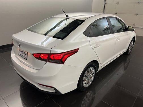 2019 Hyundai Accent SE