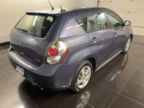 2009 Pontiac Vibe Base
