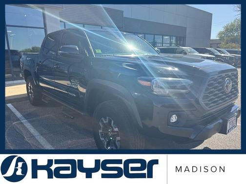 Midnight Black Metallic 2022 Toyota Tacoma TRD Off Road