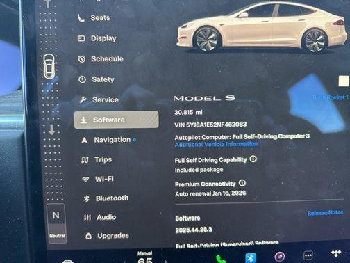2022 Tesla Model S Base