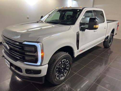 Avalanche 2026 Ford F-250 Platinum
