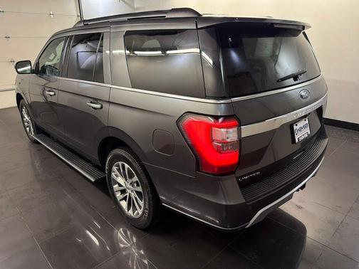 Magnetic 2018 Ford Expedition Limited