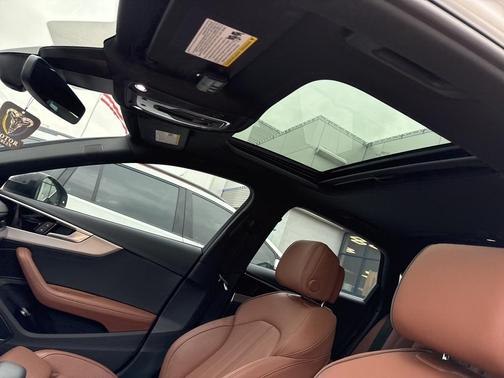2023 Audi A4 45 S line Premium Plus