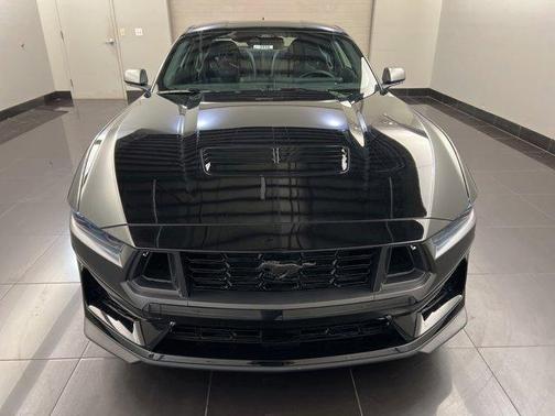 2025 Ford Mustang Dark Horse