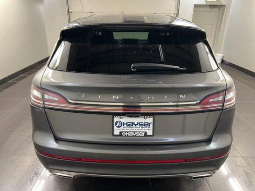 2022 Lincoln Nautilus Standard