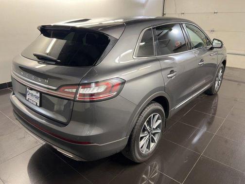 2022 Lincoln Nautilus Standard