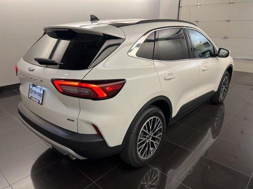 2025 Ford Escape PHEV