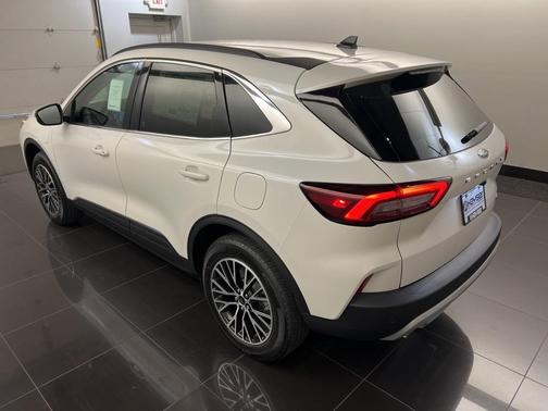 2025 Ford Escape PHEV