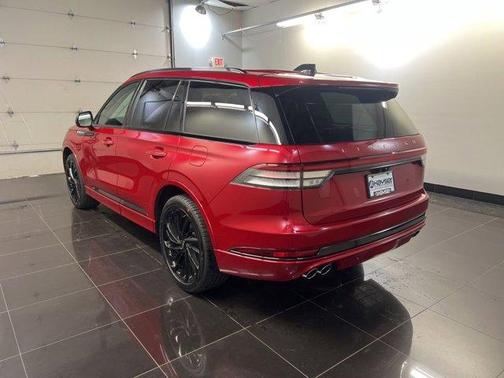 Red Carpet 2026 Lincoln Aviator Reserve AWD