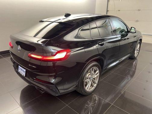2021 BMW X4 xDrive30i