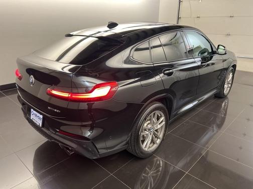 2021 BMW X4 xDrive30i