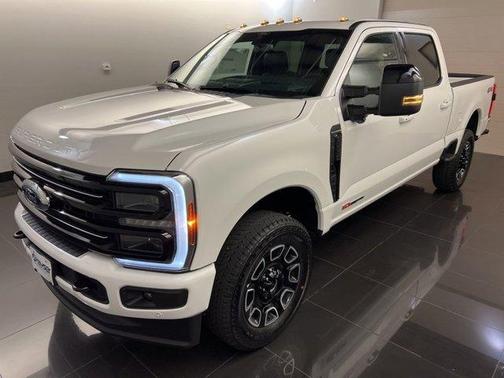 Star White 2025 Ford F-250 Platinum