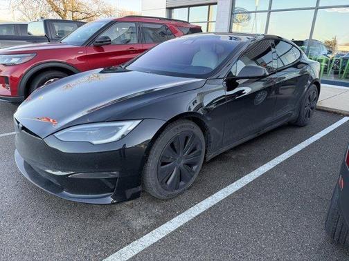 2022 Tesla Model S Plaid