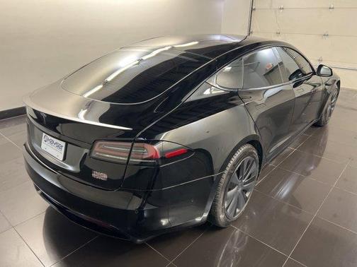 2022 Tesla Model S Plaid