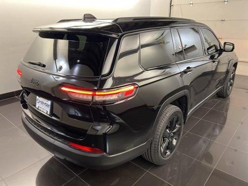 2021 Jeep Grand Cherokee L Laredo