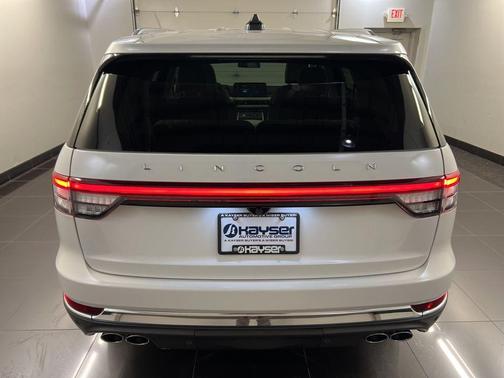 2026 Lincoln Aviator Premiere