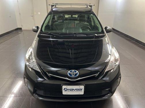 2014 Toyota Prius v Three