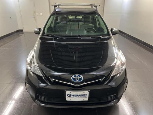 2014 Toyota Prius v Three